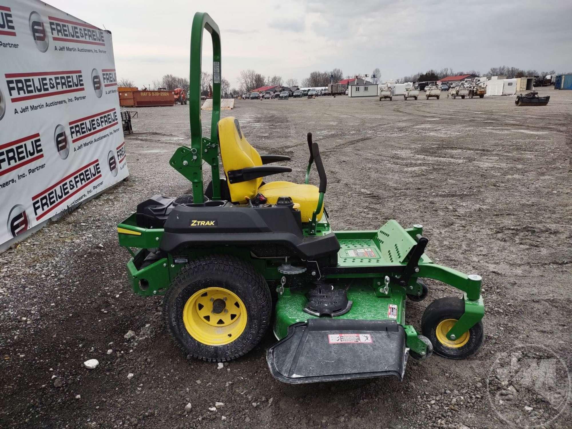 2018 JOHN DEERE Z730M ZERO TURN SN: 1TC730MCJJT010010