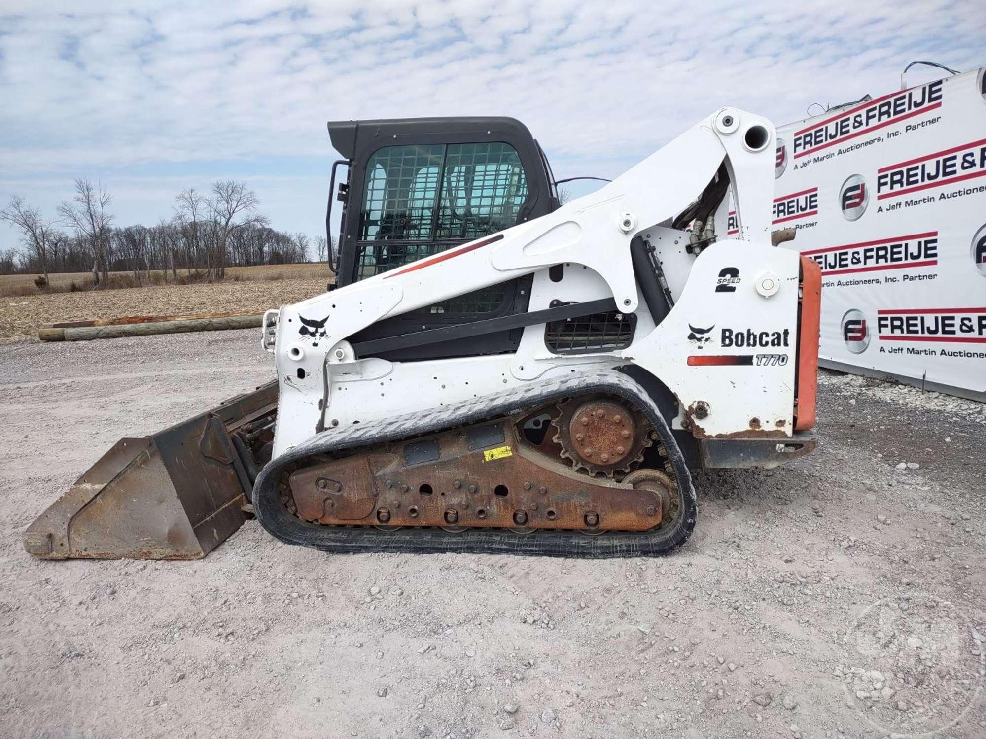 BOBCAT MODEL T770 MULTI TERRAIN LOADER SN: AN8T13612