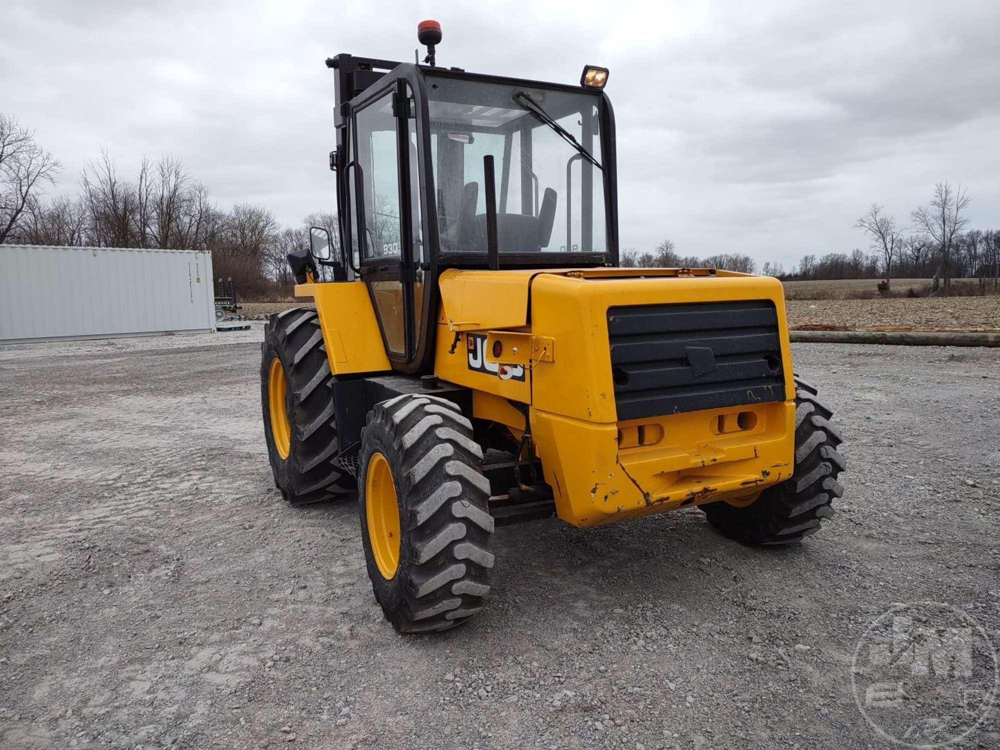 JCB 930 ROUGH TERRAIN FORKLIFT