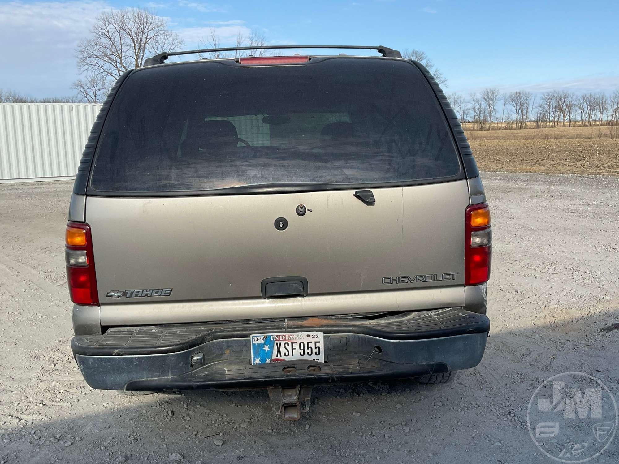 2001 CHEVROLET TAHOE VIN: 1GNEK13T61R181329 2WD