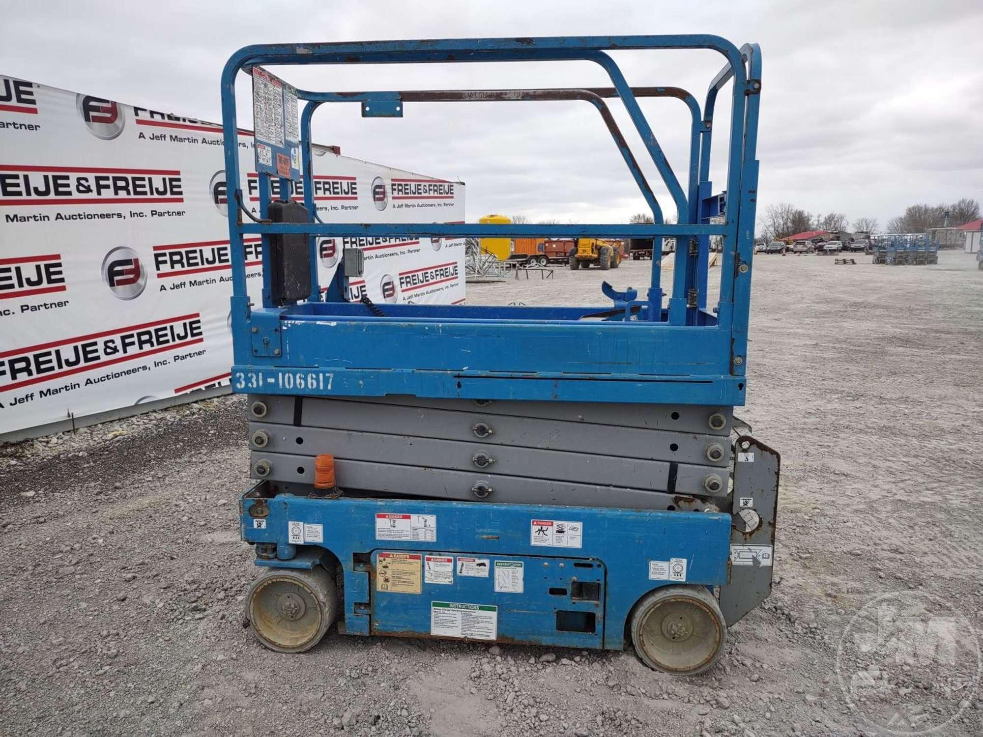 2013 GENIE GS-1930 25 SCISSOR LIFT SN: GS3013A-126659