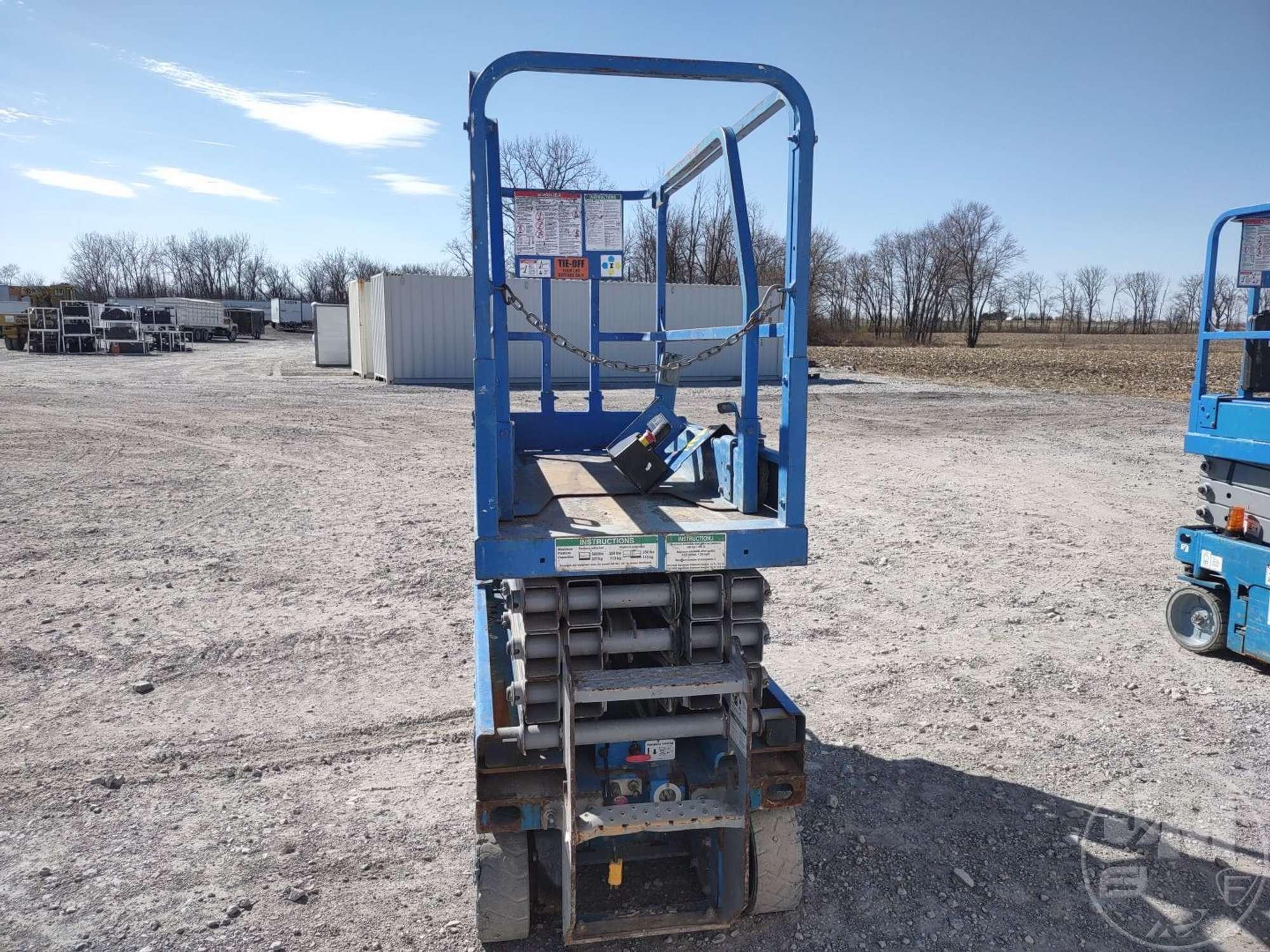 2016 GENIE GS-1930 25 SCISSOR LIFT SN: GS3016P-152590