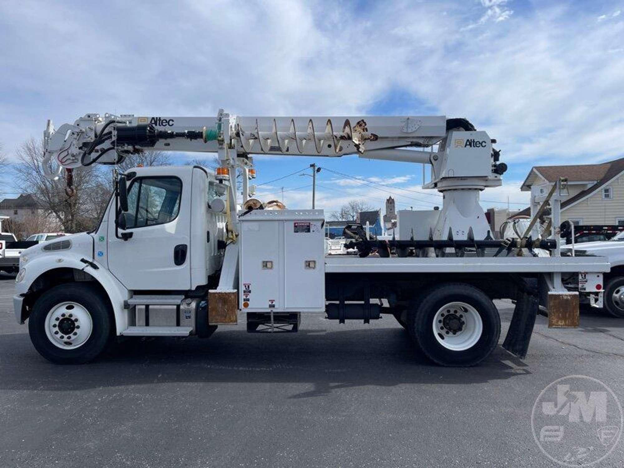 2019 FREIGHTLINER M2-106 DIGGER DERRICK S/A DIGGER DERRICK TRUCK VIN: 3ALACXFC8KDKB7859