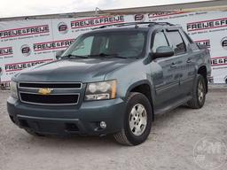 2011 CHEVROLET AVALANCHE VIN: 3GNTKFE31BG158723 4WD