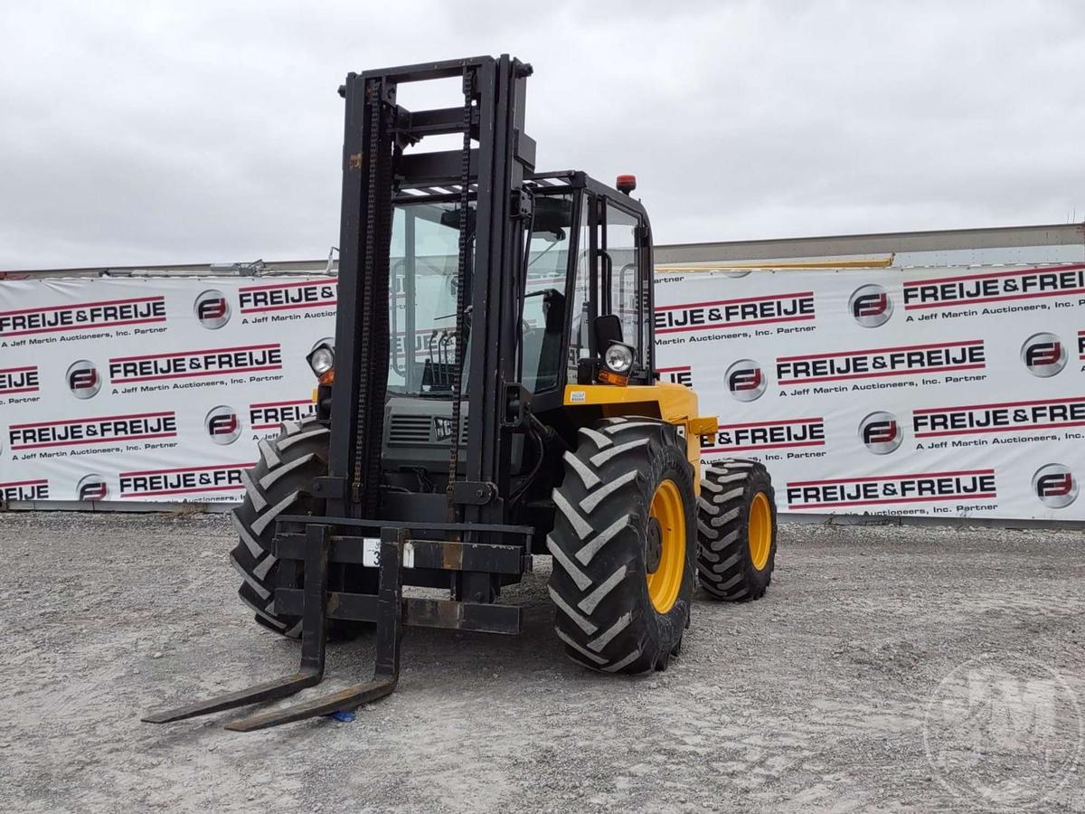 JCB 930 ROUGH TERRAIN FORKLIFT