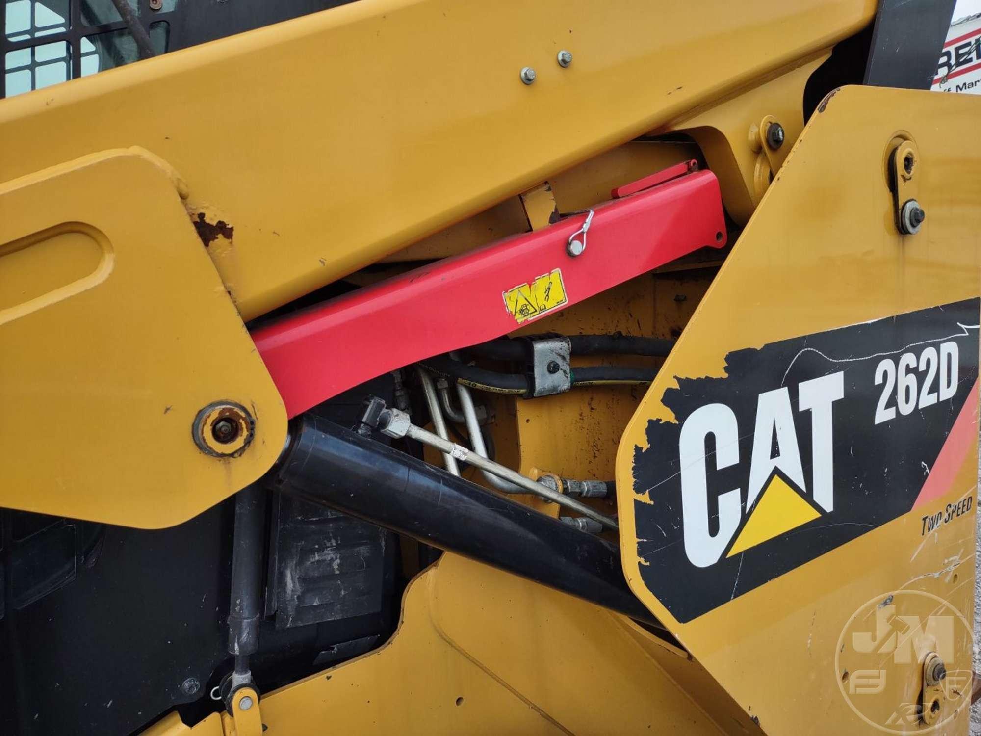 2016 CATERPILLAR 262D SKID STEER SN: CAT0262DCDTB05010