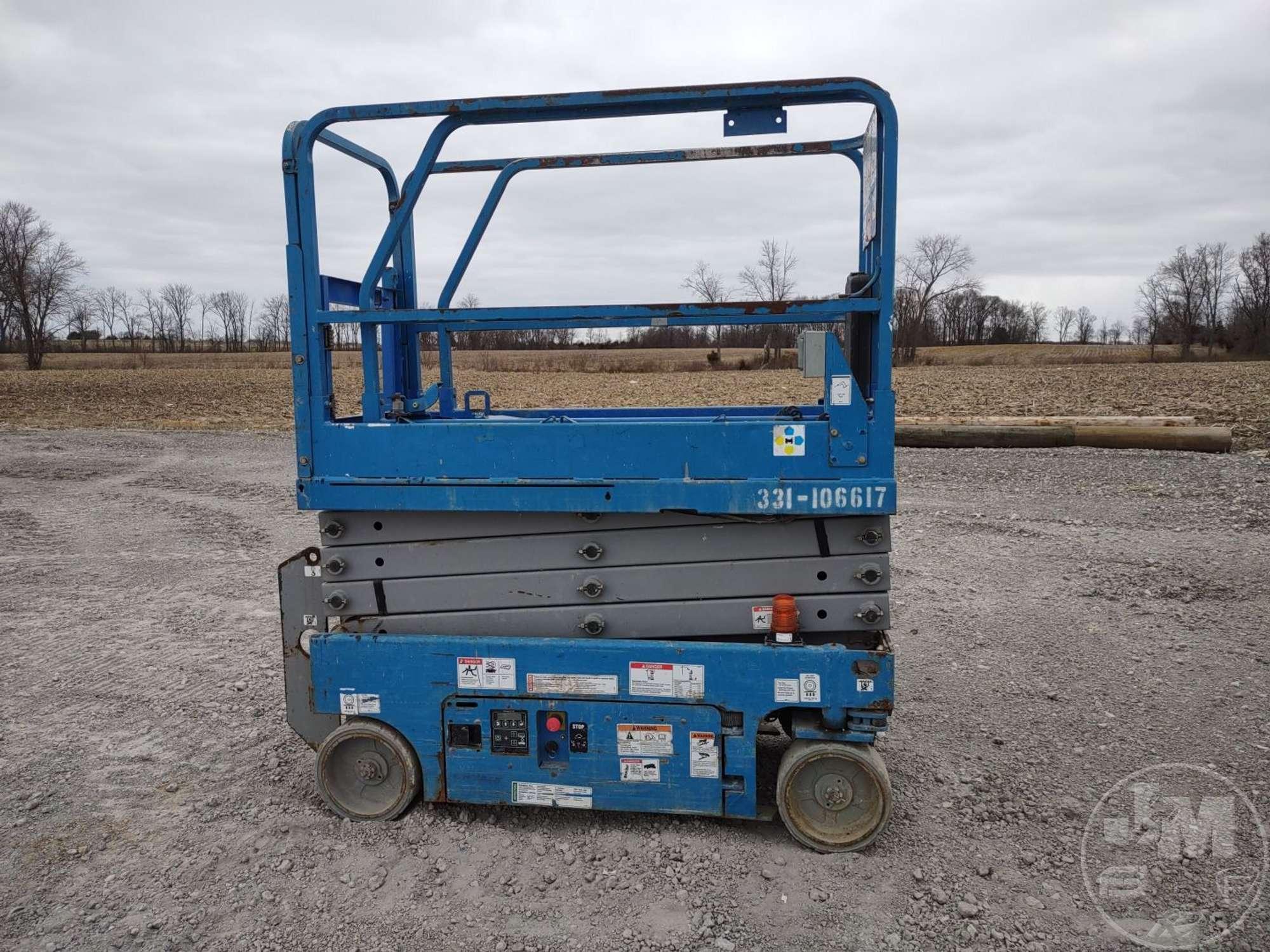 2013 GENIE GS-1930 25 SCISSOR LIFT SN: GS3013A-126659