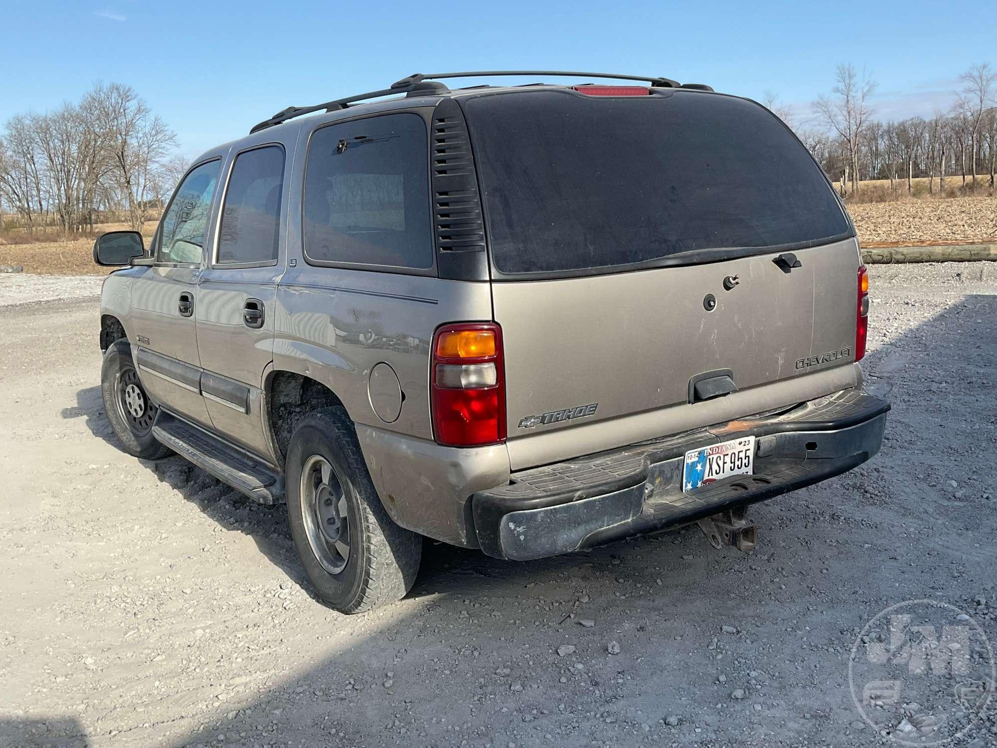 2001 CHEVROLET TAHOE VIN: 1GNEK13T61R181329 2WD