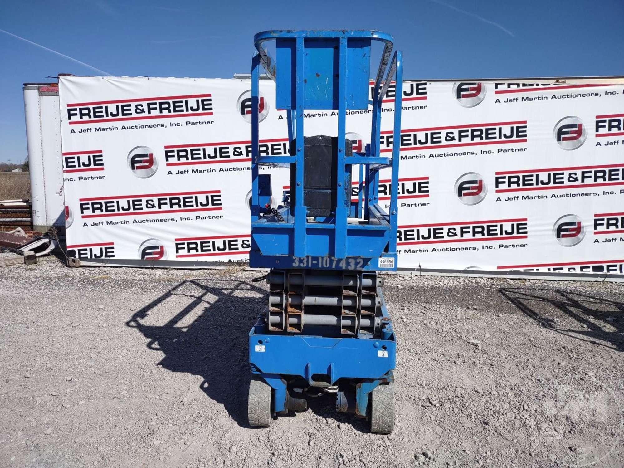 2014 GENIE GS-1930 25 SCISSOR LIFT SN: GS3015A-140798