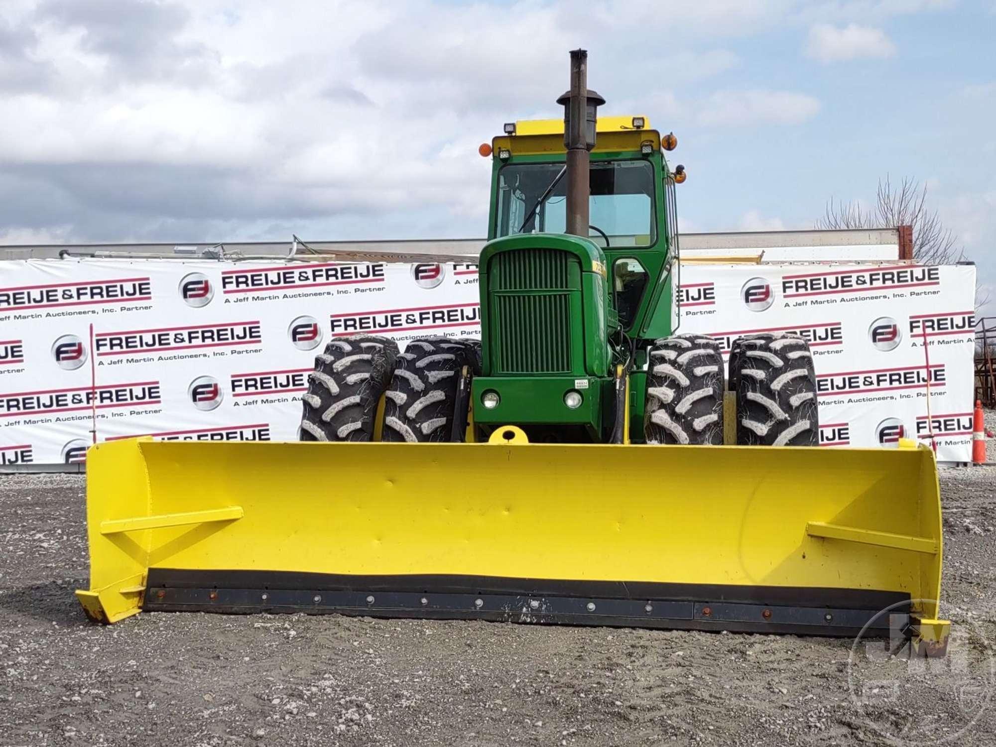 1974 JOHN DEERE 7520 4X4 TRACTOR SN: 002808R