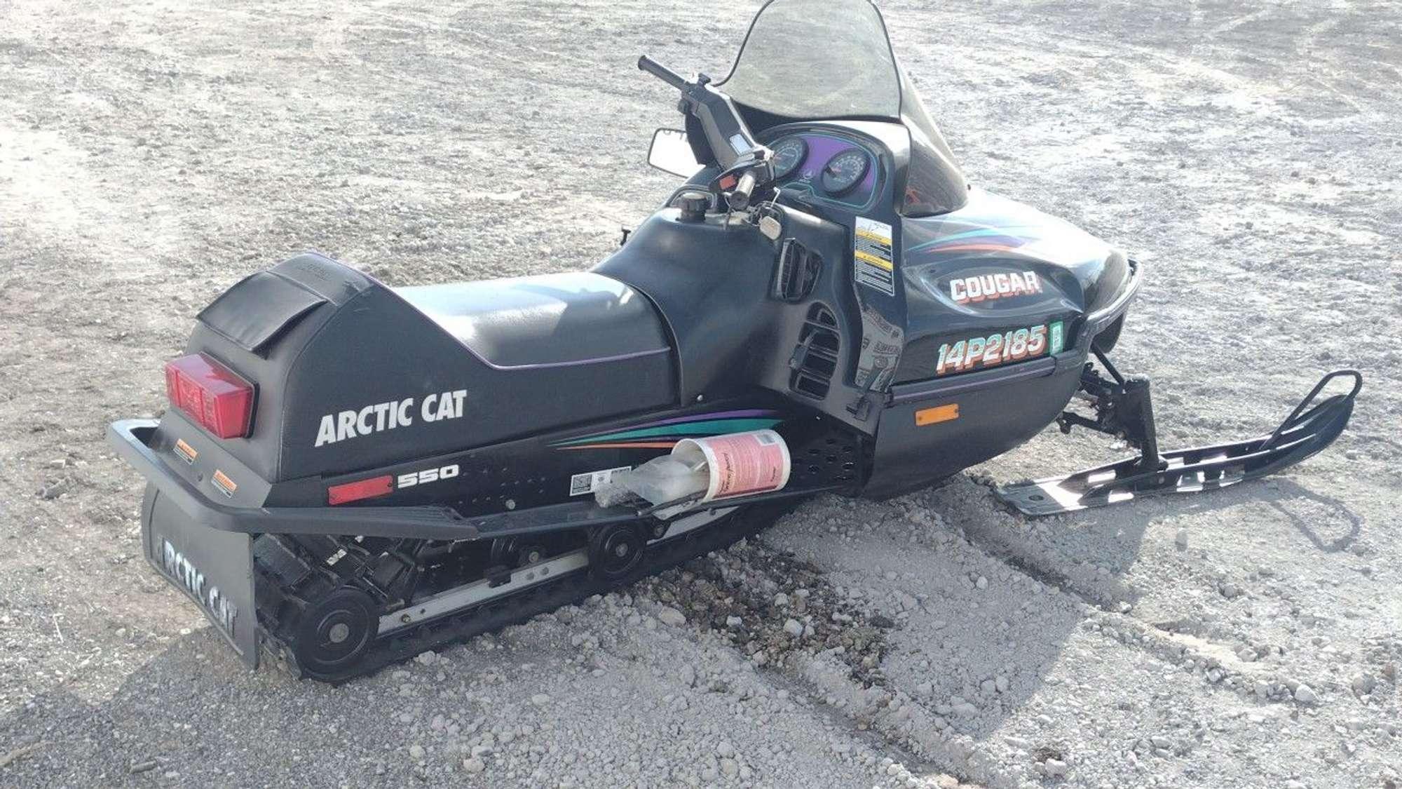 1995 ARTIC CAT COUGAR 550 SNOWMOBILE SN: 9509876