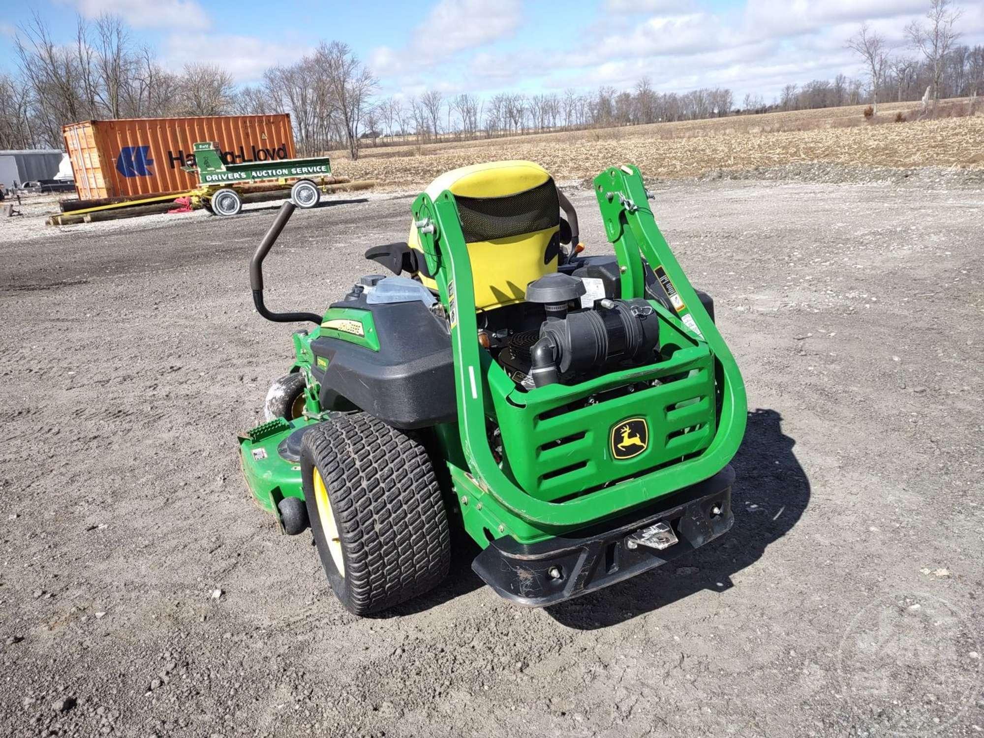 2013 JOHN DEERE Z930M ZERO TURN SN: 1TC930MGCDY010392