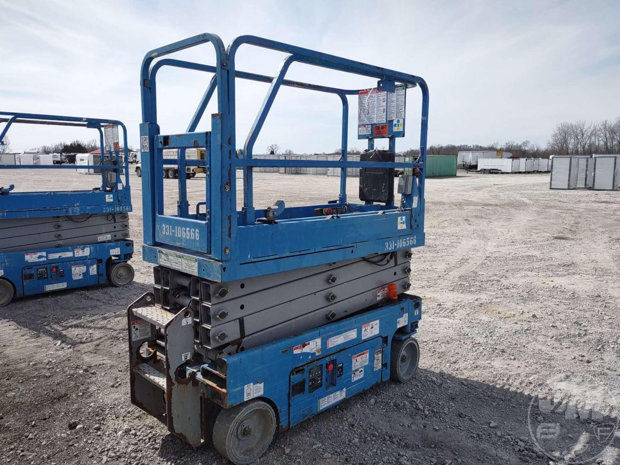 2013 GENIE GS-1930 25 SCISSOR LIFT SN: GS3013A-126667