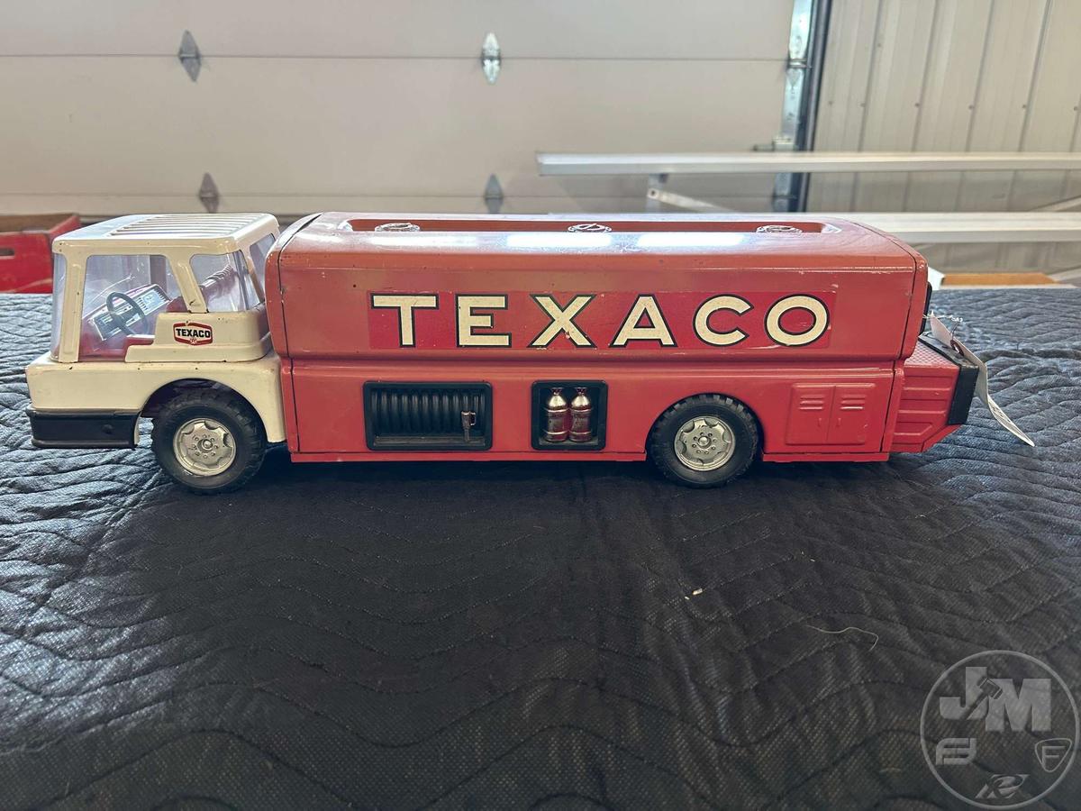 PARK PLASTICS METAL TEXACO TANKER TOY TRUCK