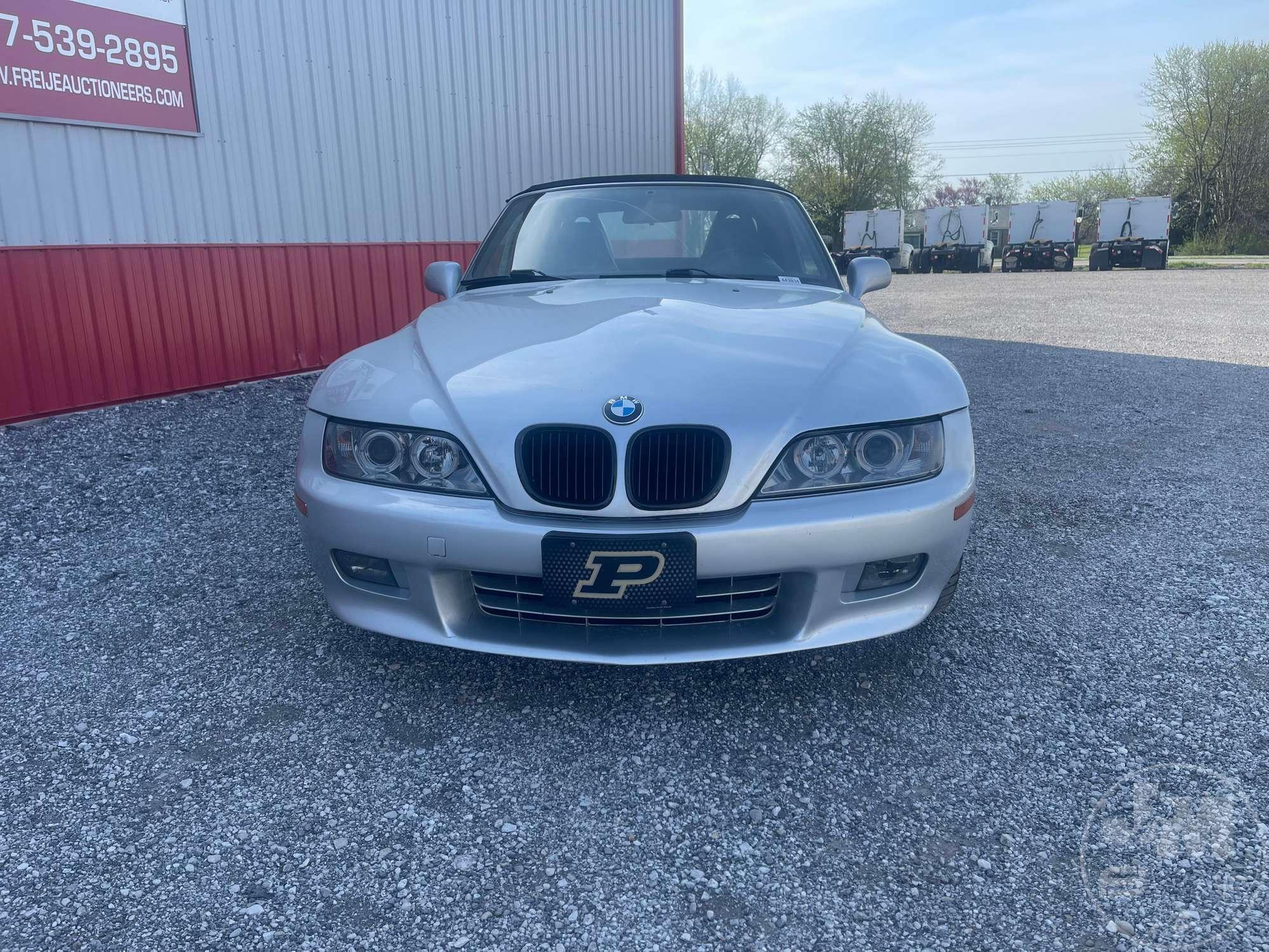 2000 BMW Z3 VIN: WBACH334XYLF71916 COUPE