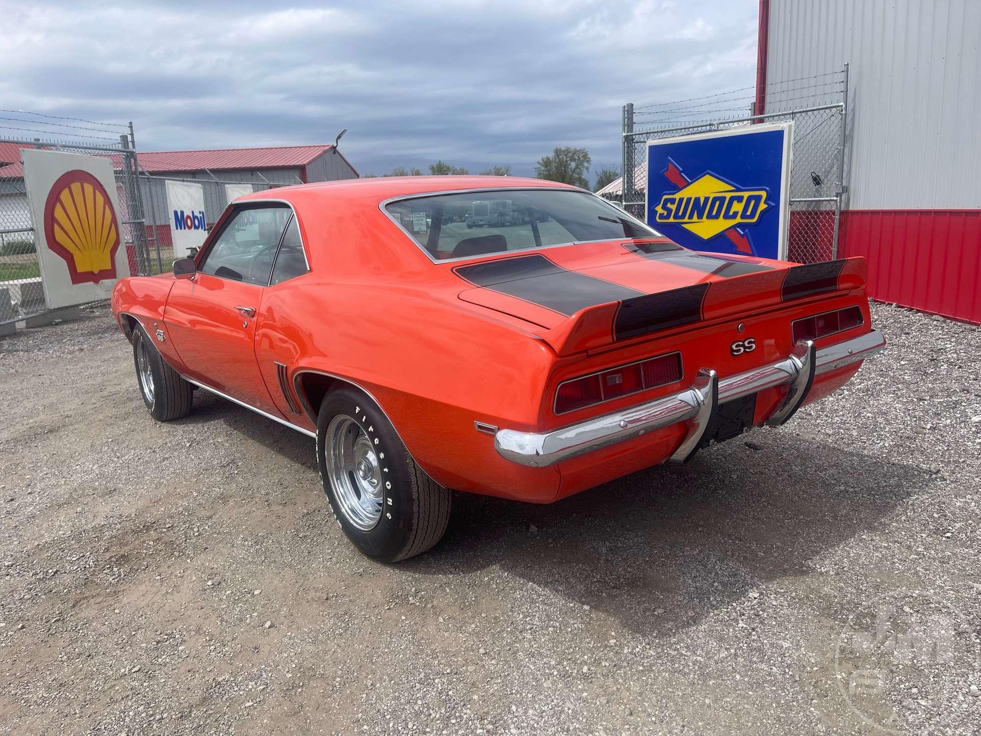 1969 CHEVROLET CAMARO VIN: 124379N644239