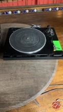 Pioneer PL-600 Full-Automatic Stereo Turntable