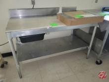 Stainless Poly Cutting Table W/ Backsplash 60"x30"