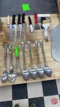 Assorted Lot Kitchen Utensils (One Money)