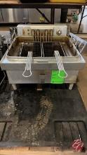 GE Electric Counter-Top Deep Fryer W/ Baskets
