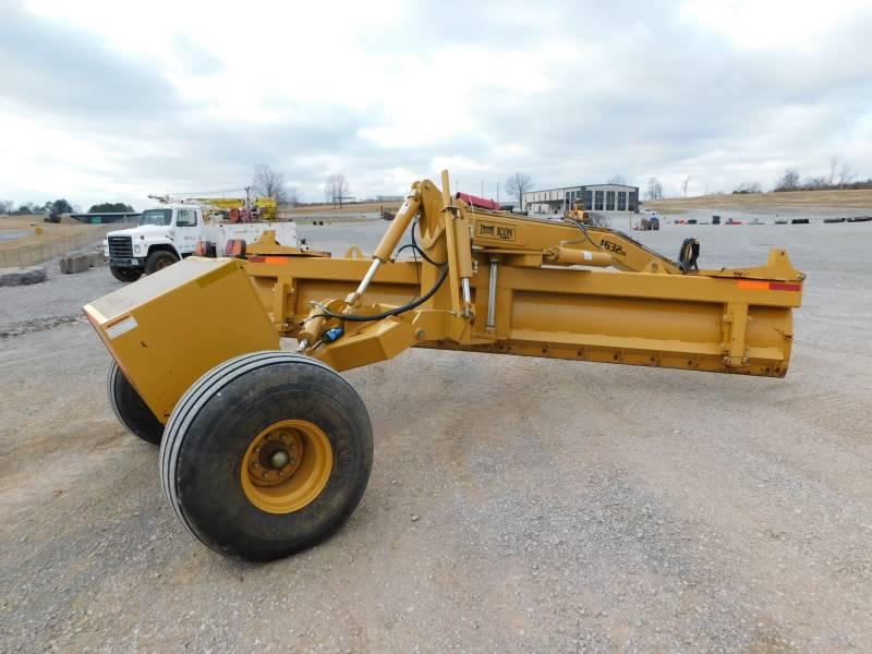 2018 LANDOLL ICON 1632RS PULL-BEHIND GRADER