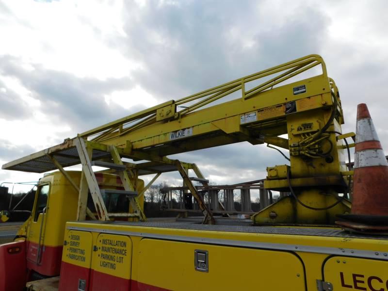 2008 KENWORTH T300 S/A SERVICE LADDER TRUCK