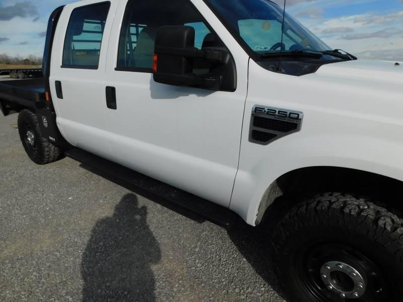 2010 FORD F250XL SD FLATBED PICKUP