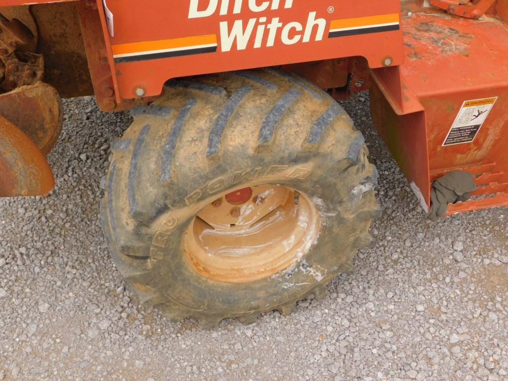 DITCH WITCH 3700DD RIDE-ON TRENCHER