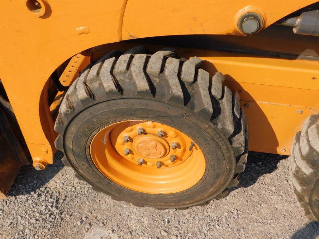 2014 CASE SR130 SKID STEER