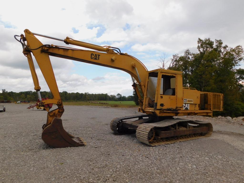 1983 CAT 225 HYD EXCAVATOR