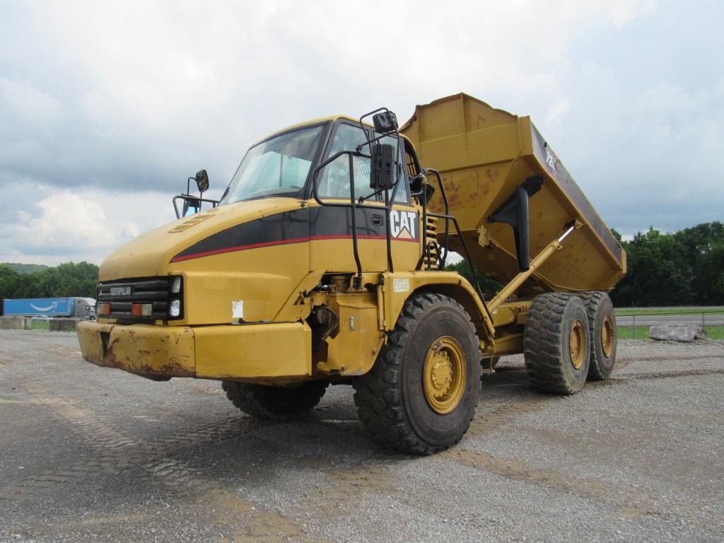 2005 CAT 725 ARTIC DUMP TRUCK