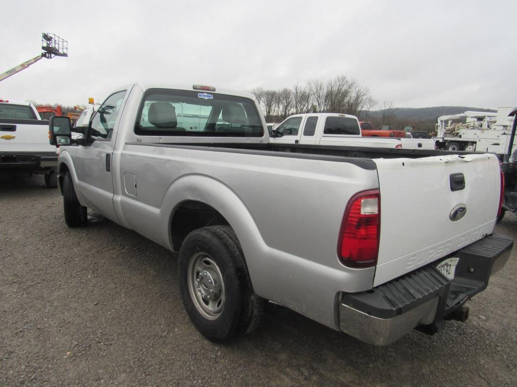 2011 FORD F250 XL PICKUP TRUCK