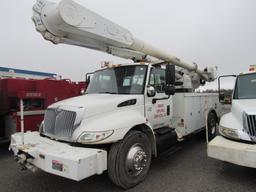 2006 INTERNATIONAL 4300 SINGLE AXLE BUCKET TRUCK