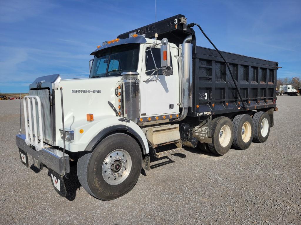 2004 WESTERN STAR 4900 TRI-AXLE DUMP TRUCK