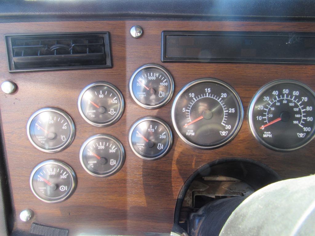 2004 WESTERN STAR 4900 TRI-AXLE DUMP TRUCK