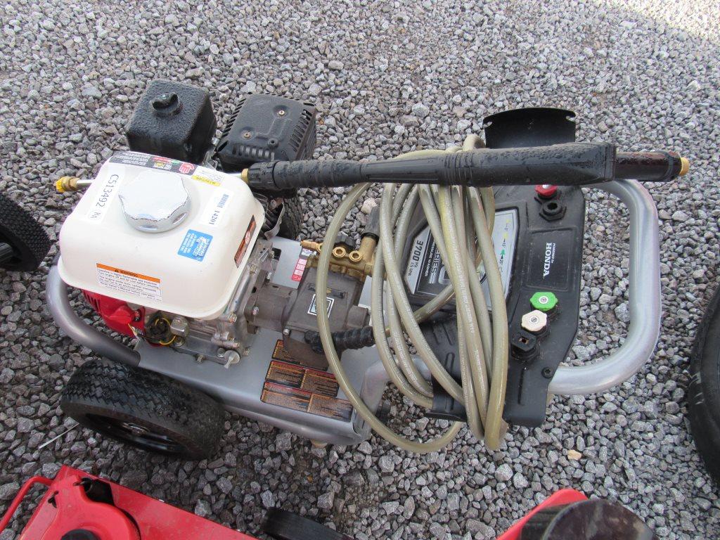 SIMPSON PRO SERIES PRESSURE WASHER