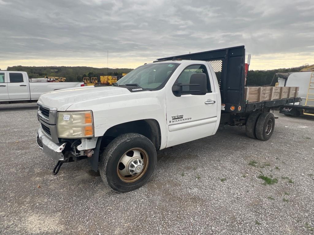 2008 CHEVROLET 3500HD FLATBED TRUCK