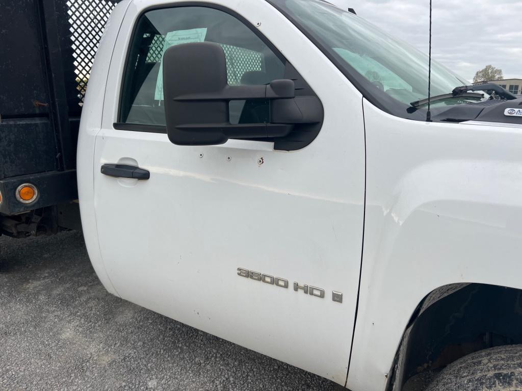 2008 CHEVROLET 3500HD FLATBED TRUCK