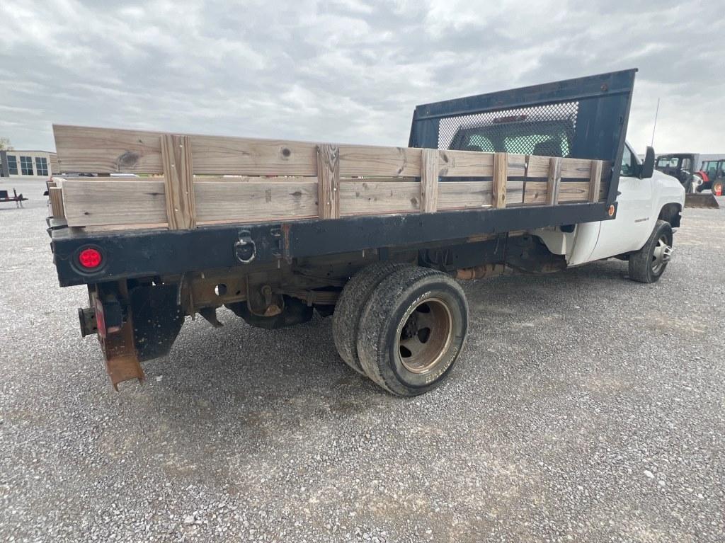 2008 CHEVROLET 3500HD FLATBED TRUCK