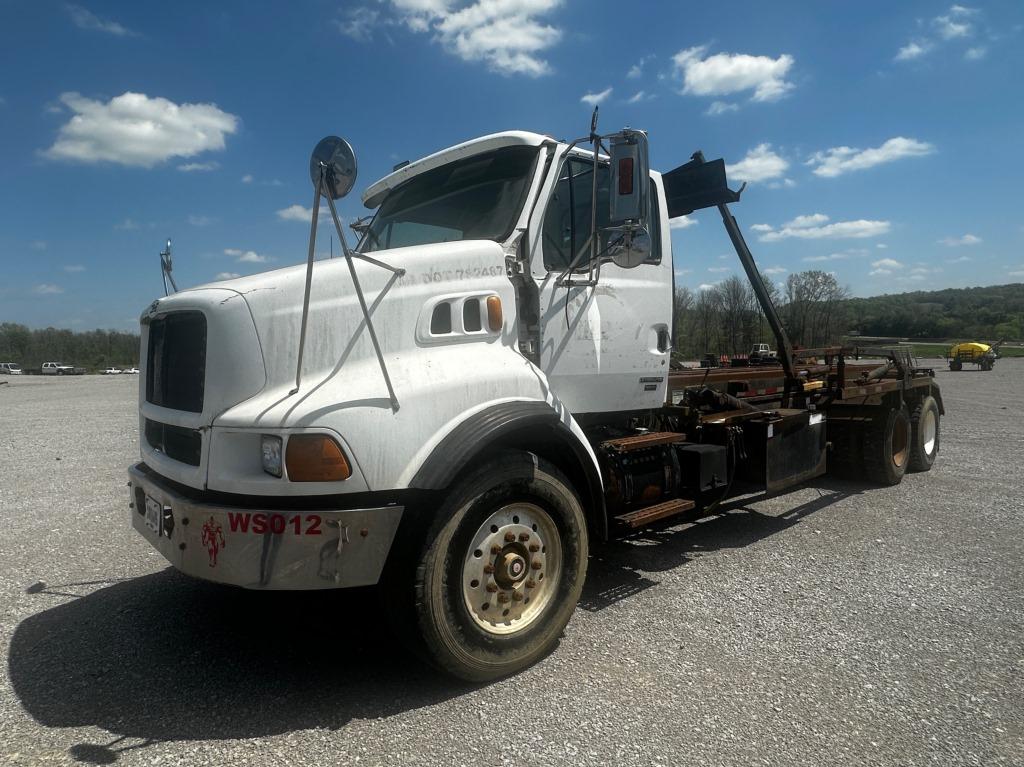 2000 STERLING TANDEM AXLE ROLL-OFF TRUCK