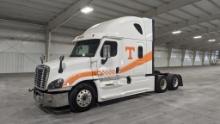 2016 FREIGHTLINER CASCADIA EVOLUTIONi TANDEM AXLE