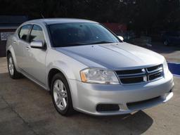 12 DODGE AVENGER 4C 4D SEDAN SXT