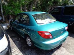 01 KIA  RIO 4D SEDAN