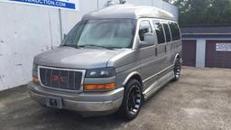 03 GMC SAVANA EXPLORER COVERSION VAN