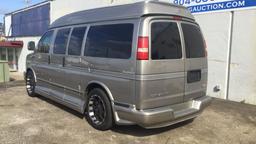 03 GMC SAVANA EXPLORER COVERSION VAN