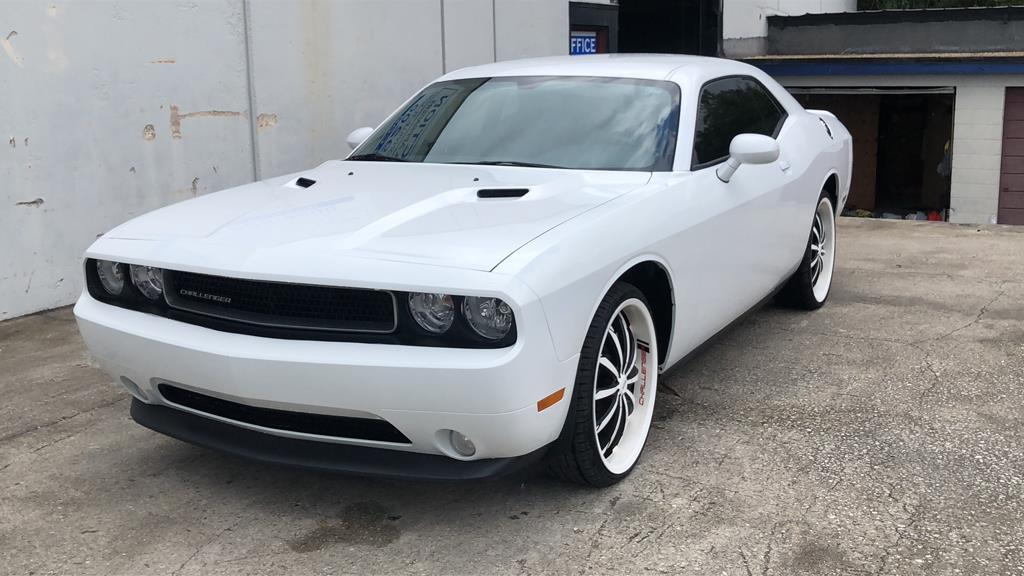 12 DODGE CHALLENGER V6 2D COUPE SXT PLUS