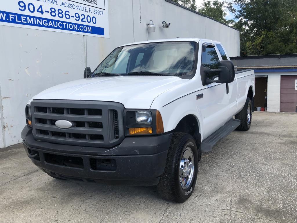 2005 FORD F250 4WD V8 EXT CAB 5.4L XL