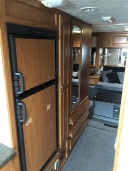 2004 FORD MOTORHOME