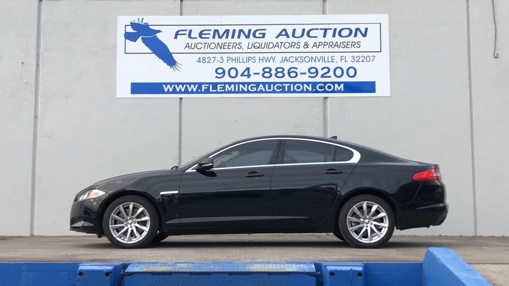 2013 JAGUAR XF 2WD 4C 4D SEDAN