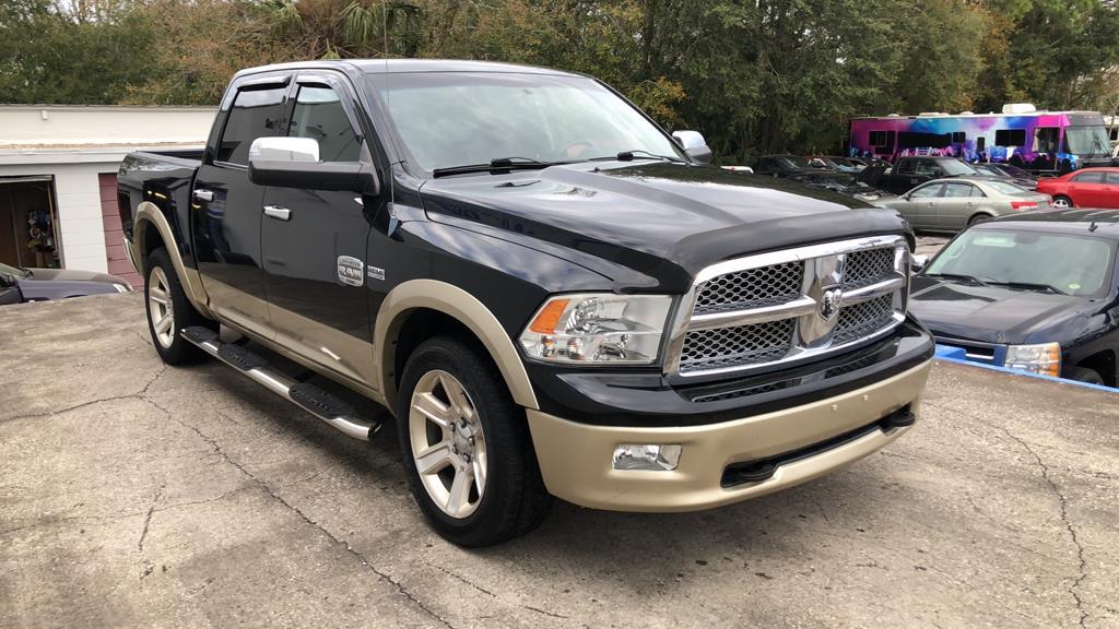 2012 RAM 1500 4WD V8 CREW CAB 5.7L LARAMIE LONGHON